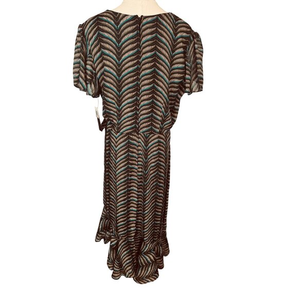 NWT City Studio Size 15 Multicolor Chevron Wrap Dress Ruffle Hem V-Neck - Picture 12 of 16